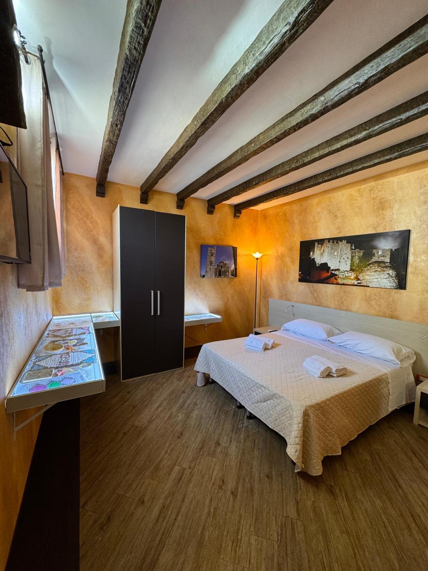 Summer Wind Apartments Трапани Екстериор снимка