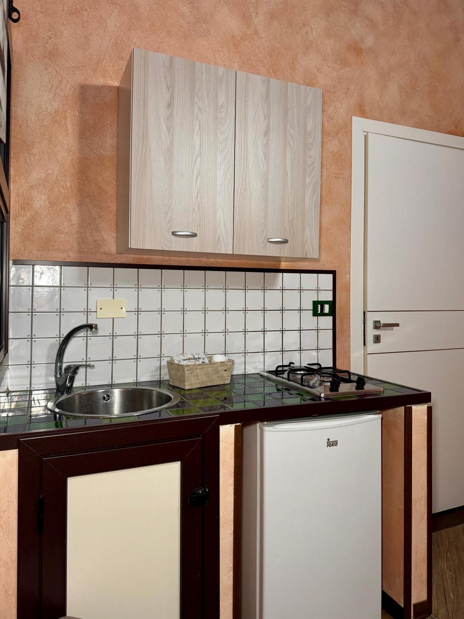 Summer Wind Apartments Трапани Екстериор снимка