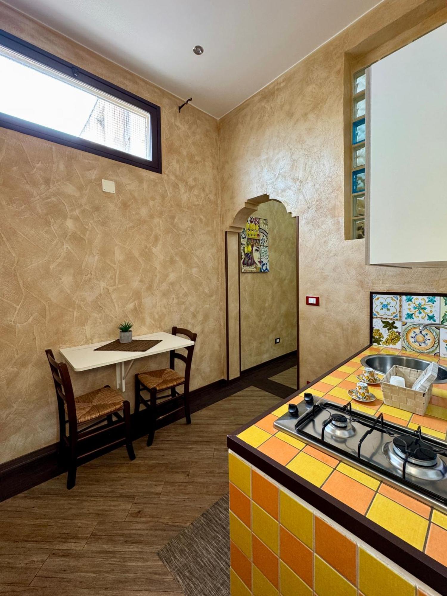 Summer Wind Apartments Трапани Екстериор снимка